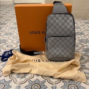 Louis Vuitton Damier Infini Avenue Sling Bag Body Bag - Gray